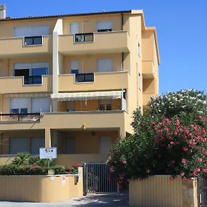 Apartment Sole